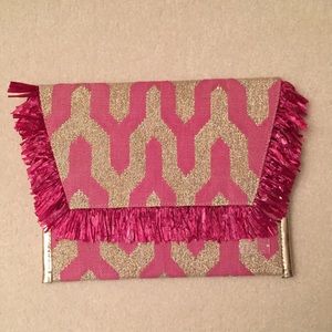 To-Loom Tulum Clutch